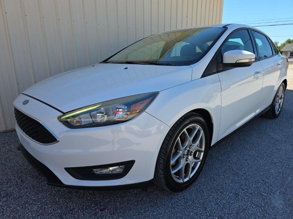 Ford Focus 4dr Sdn SE 2015