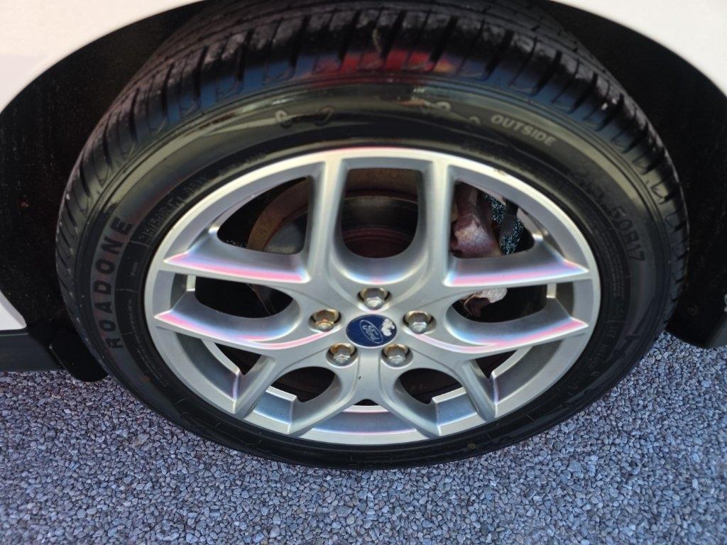 Ford Focus 4dr Sdn SE 2015