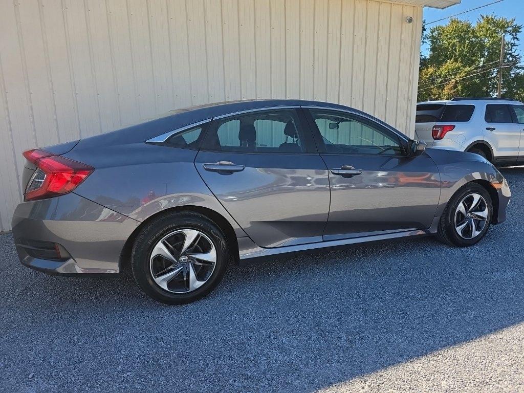 Honda Civic Sedan LX CVT 2021