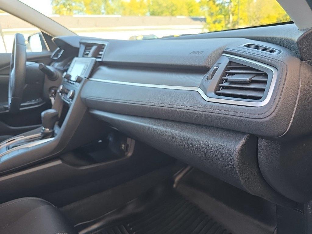 Honda Civic Sedan LX CVT 2021