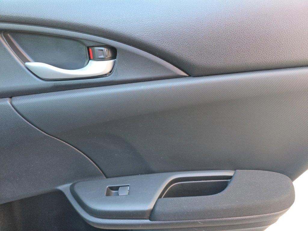 Honda Civic Sedan LX CVT 2021