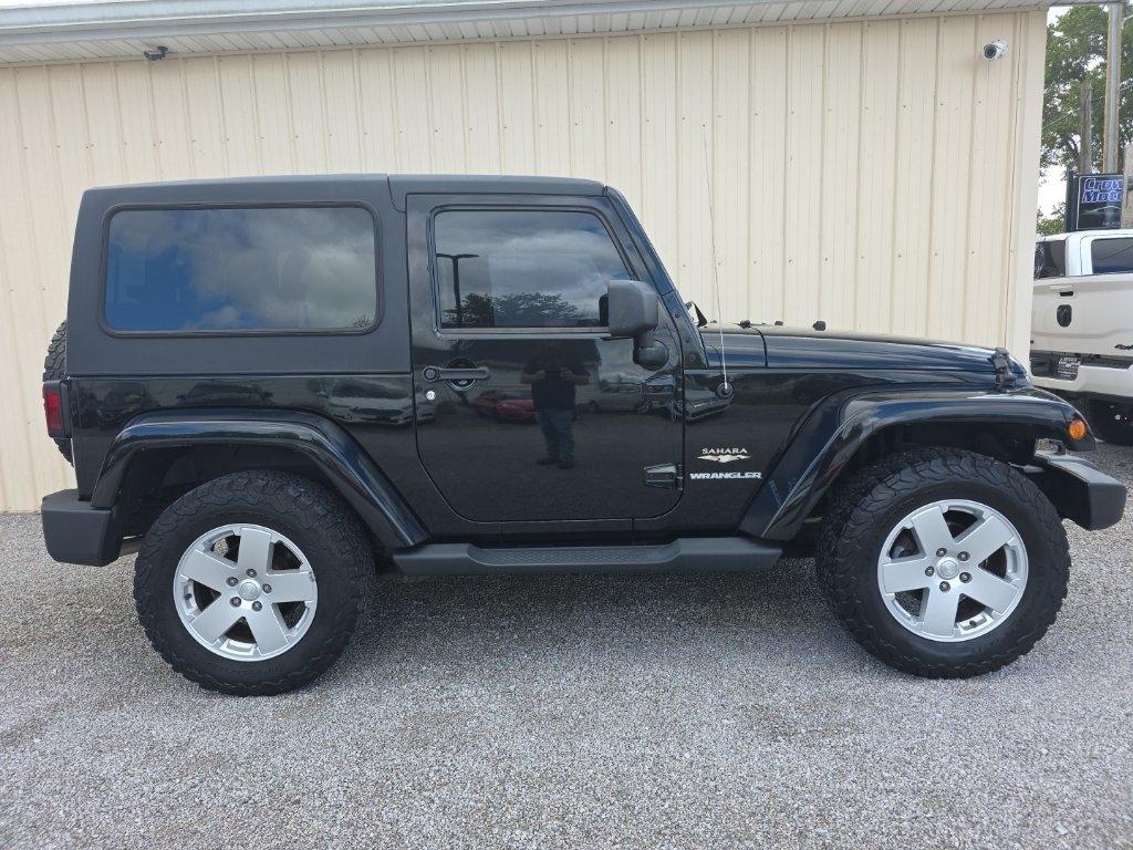 Jeep Wrangler 4WD 2dr Sahara 2012