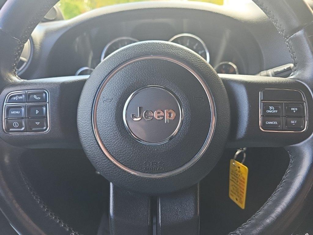 Jeep Wrangler 4WD 2dr Sahara 2012