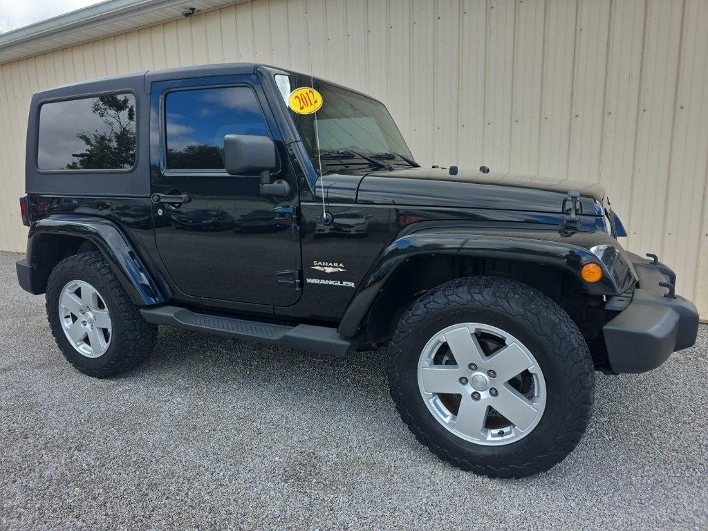 Jeep Wrangler 4WD 2dr Sahara 2012