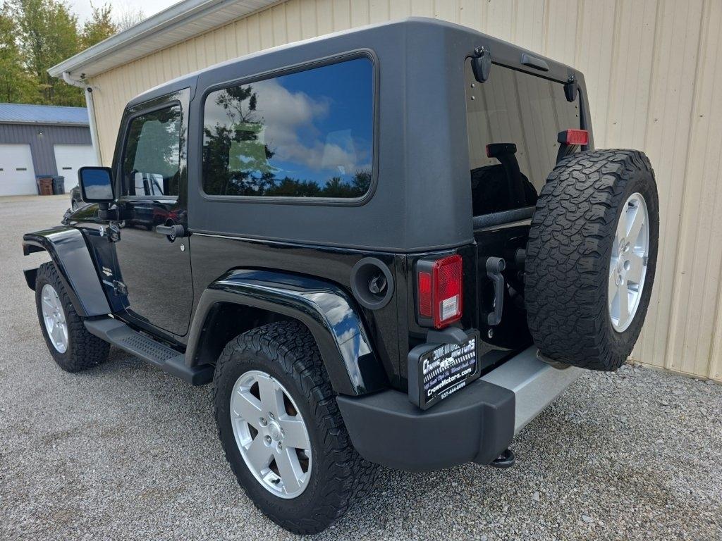 Jeep Wrangler 4WD 2dr Sahara 2012