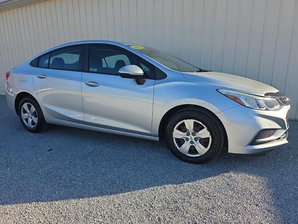 Chevrolet Cruze 4dr Sdn 1.4L LS w/1SB 2017