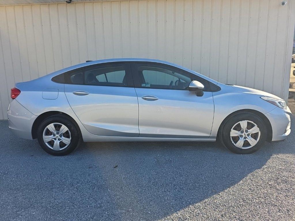 Chevrolet Cruze 4dr Sdn 1.4L LS w/1SB 2017