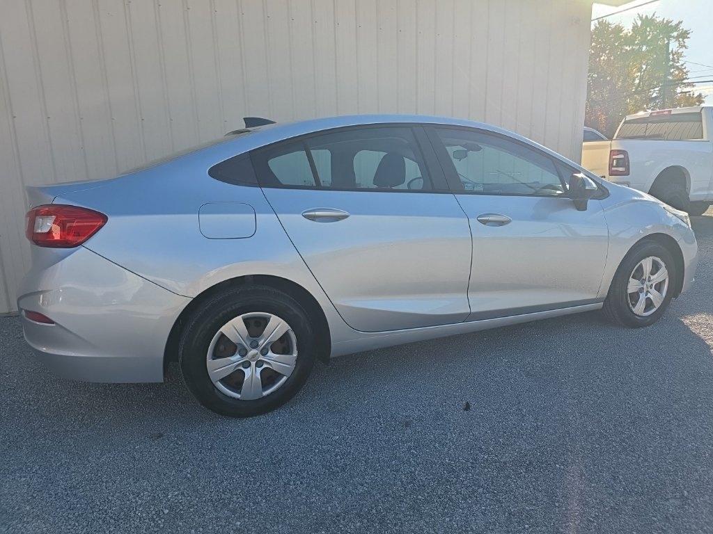 Chevrolet Cruze 4dr Sdn 1.4L LS w/1SB 2017