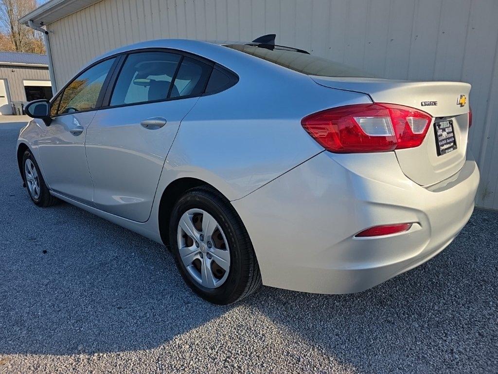 Chevrolet Cruze 4dr Sdn 1.4L LS w/1SB 2017
