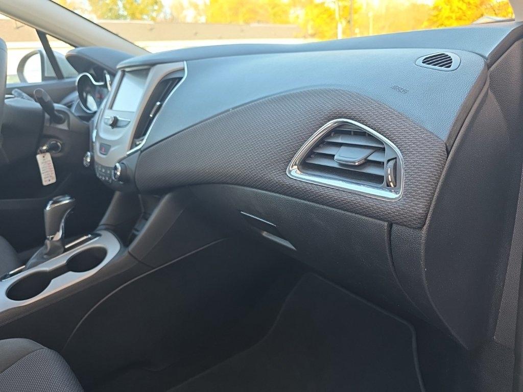 Chevrolet Cruze 4dr Sdn 1.4L LS w/1SB 2017
