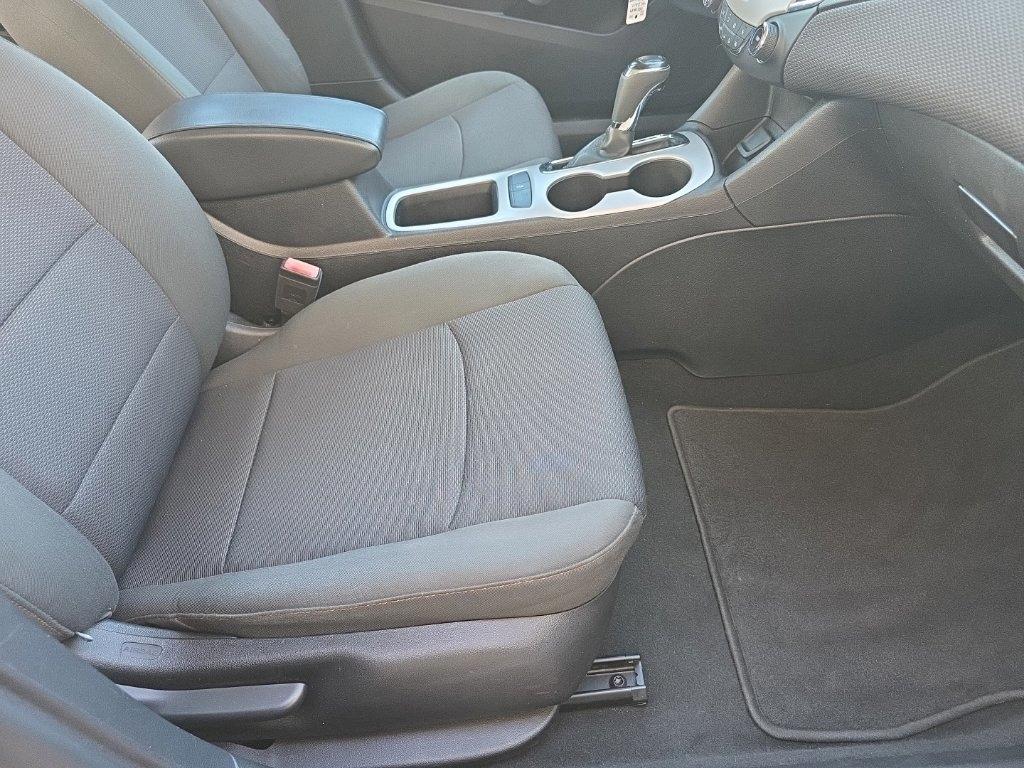 Chevrolet Cruze 4dr Sdn 1.4L LS w/1SB 2017