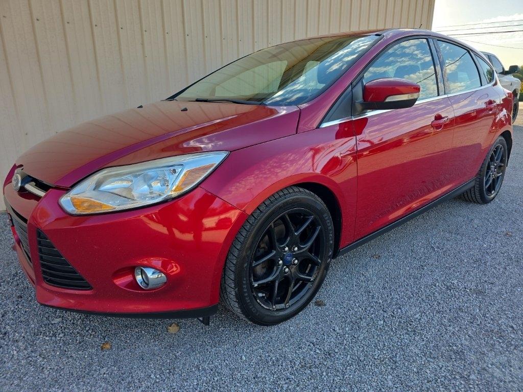 Ford Focus 5dr HB SEL 2012