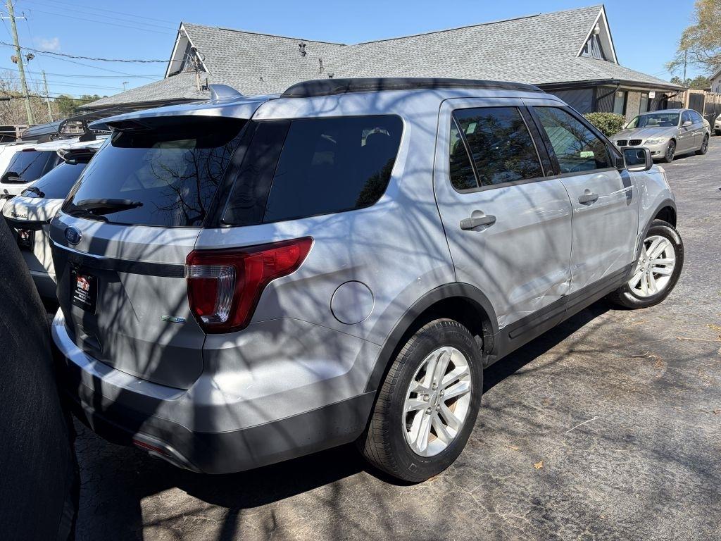 Ford Explorer Base 4WD 2016