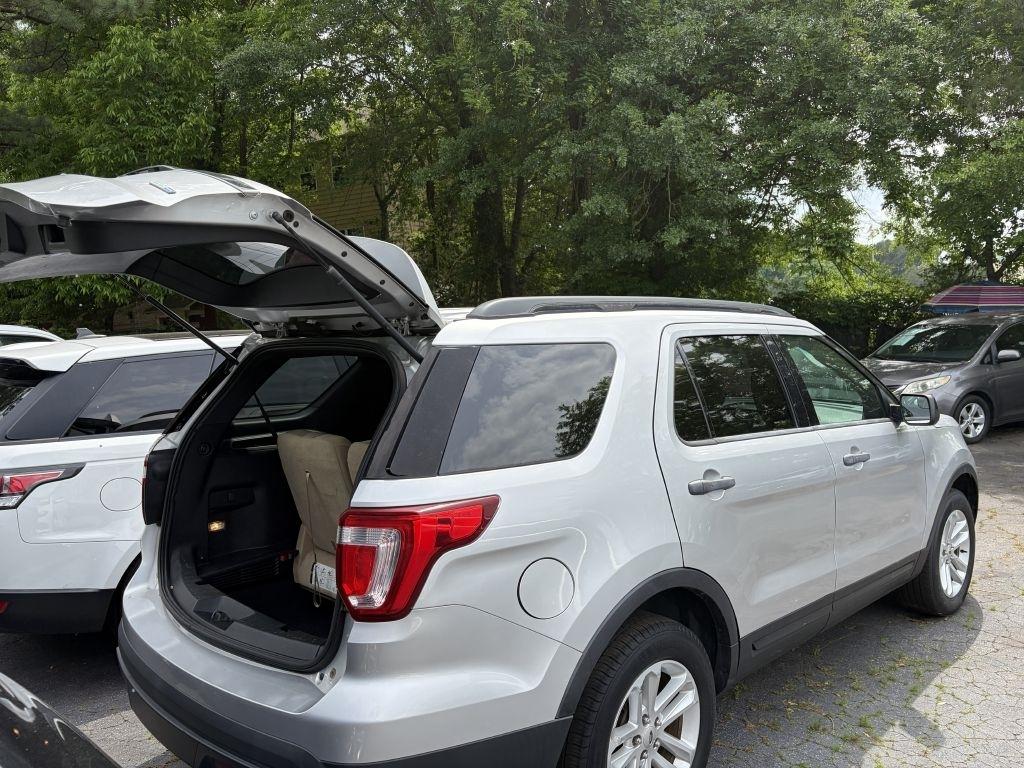 Ford Explorer Base 4WD 2016