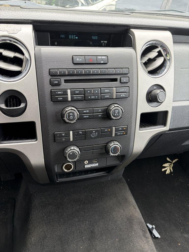 Ford F-150 XLT SuperCrew 5.5-ft. Bed 2WD 2011