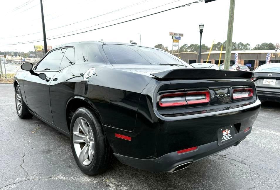 Dodge Challenger SXT 2019