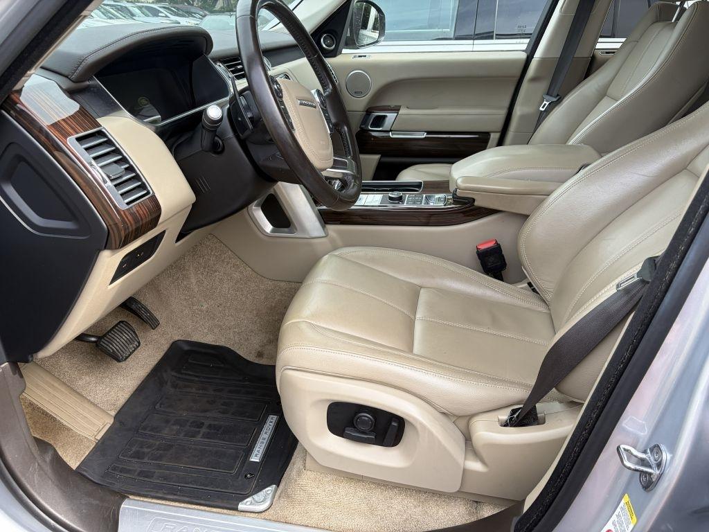 Land Rover Range Rover Base Td6 2016