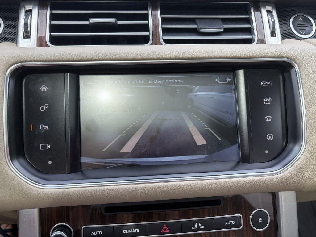 Land Rover Range Rover Base Td6 2016