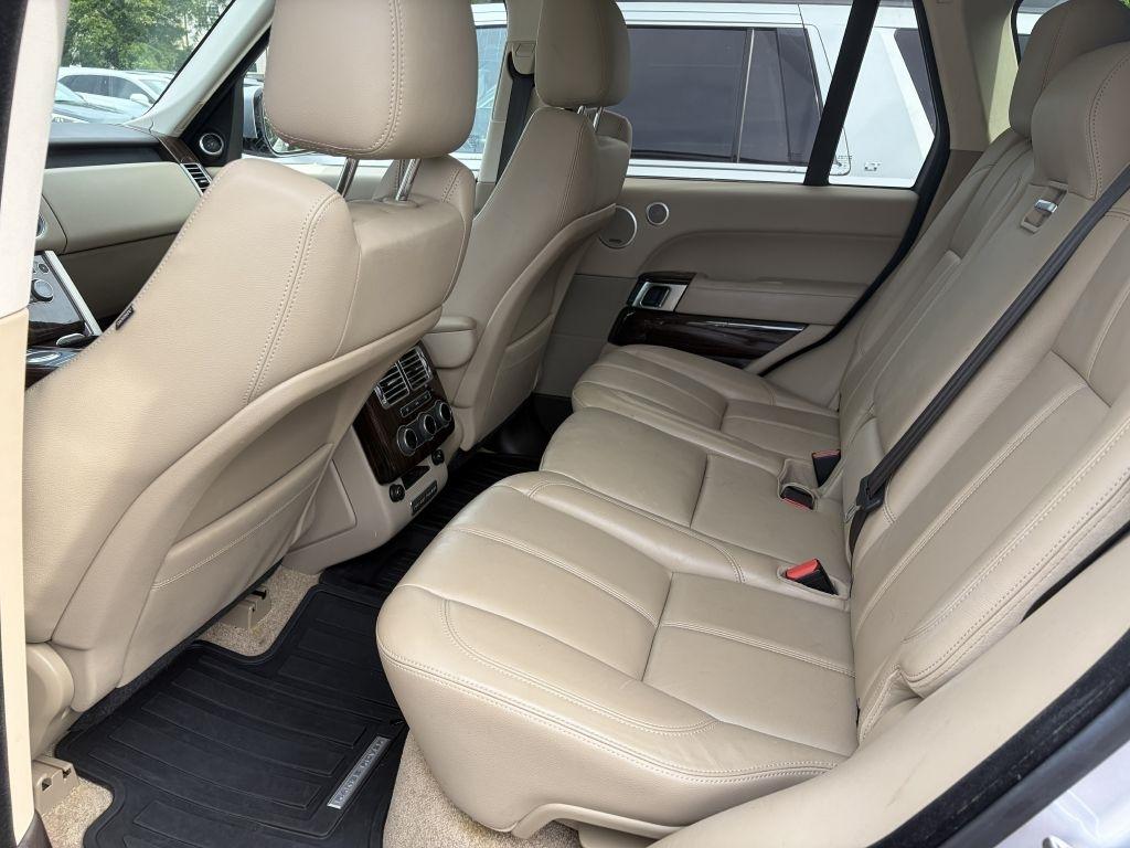 Land Rover Range Rover Base Td6 2016