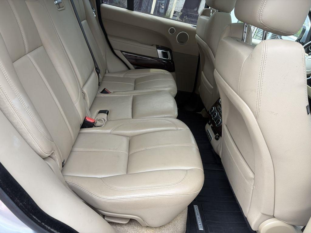 Land Rover Range Rover Base Td6 2016