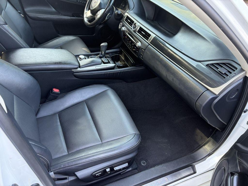 Lexus GS 200t F SPORT 2016