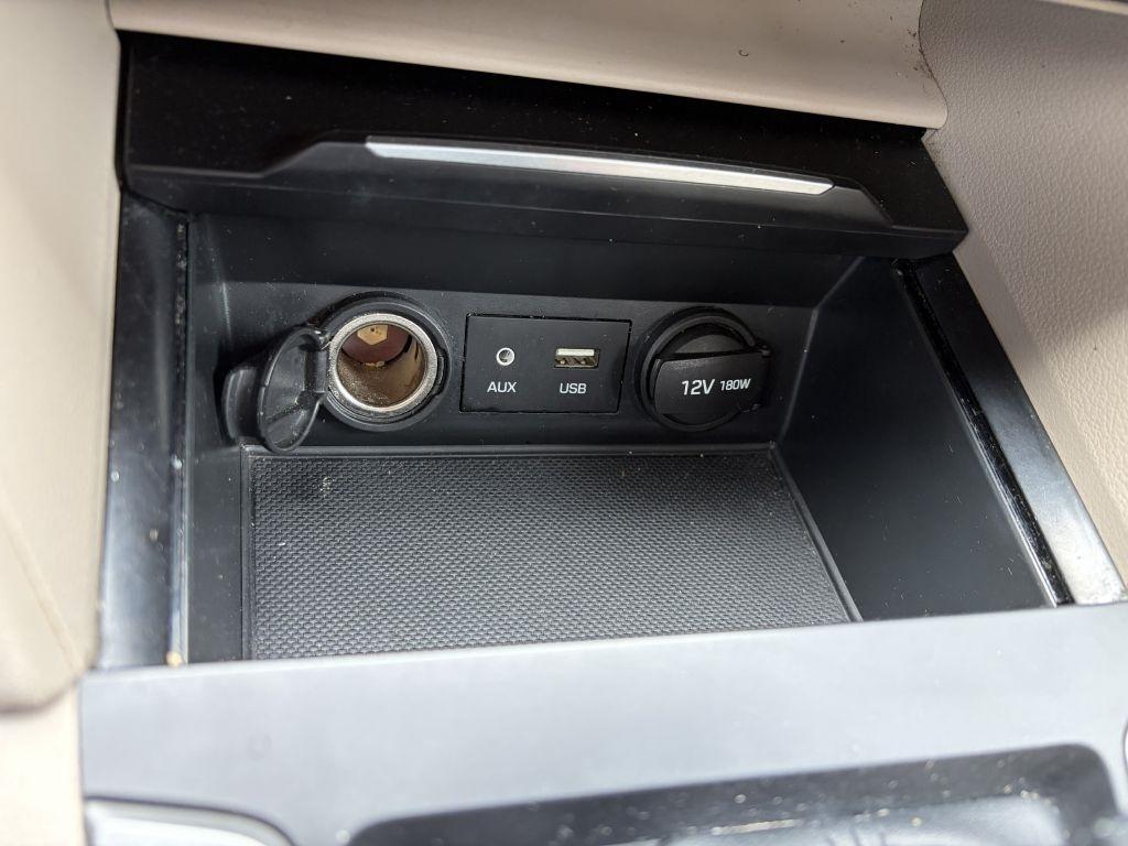 Hyundai Elantra Limited 2018