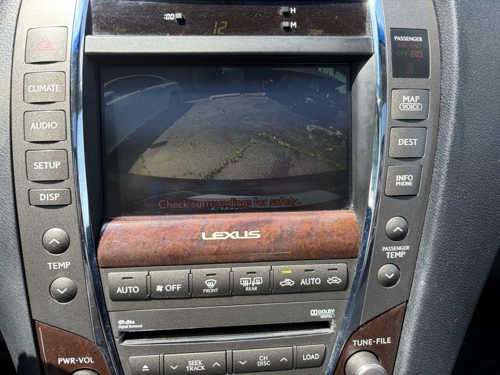 Lexus ES 350 Sedan 2011