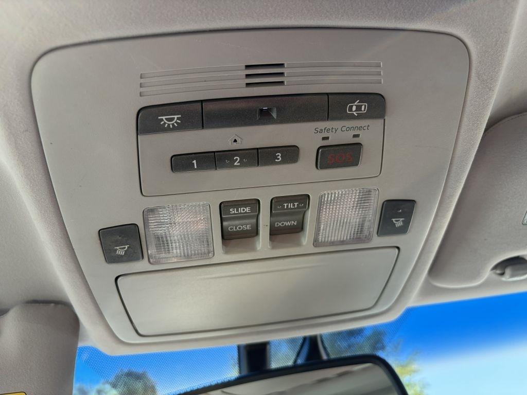 Lexus ES 350 Sedan 2011