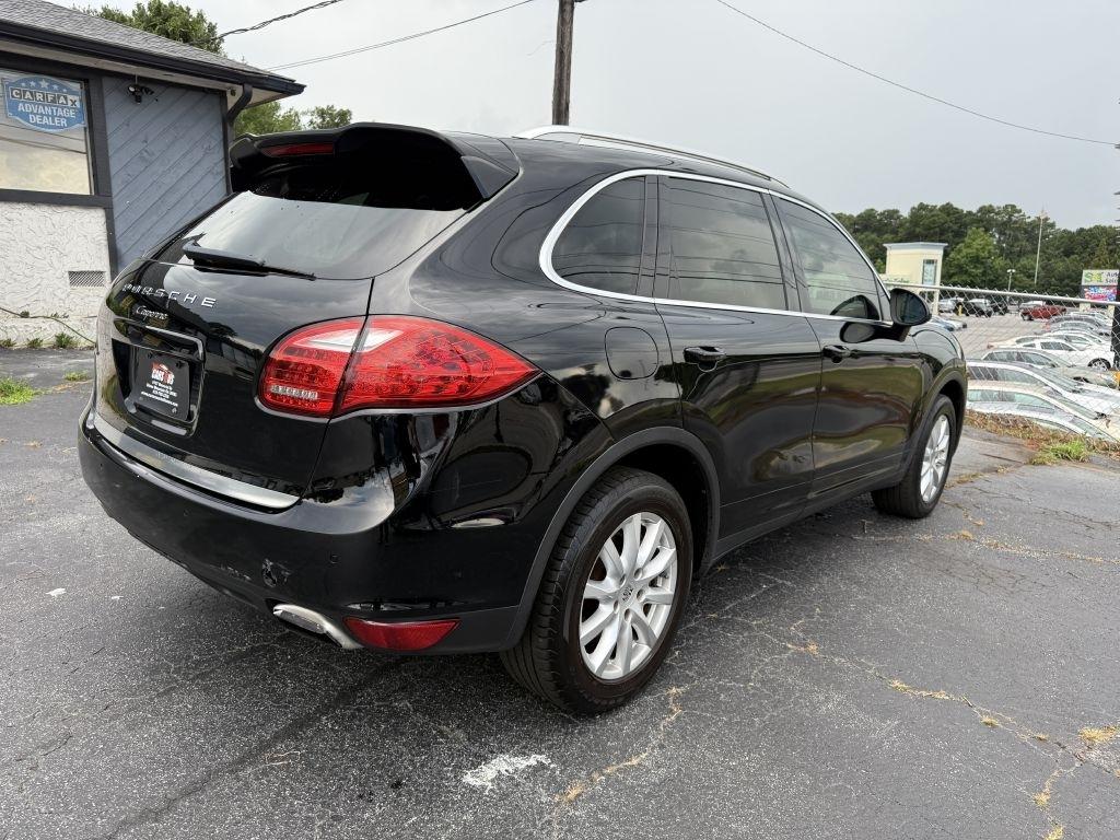 Porsche Cayenne Base 2014