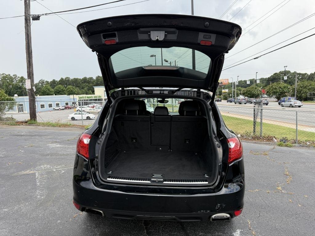 Porsche Cayenne Base 2014
