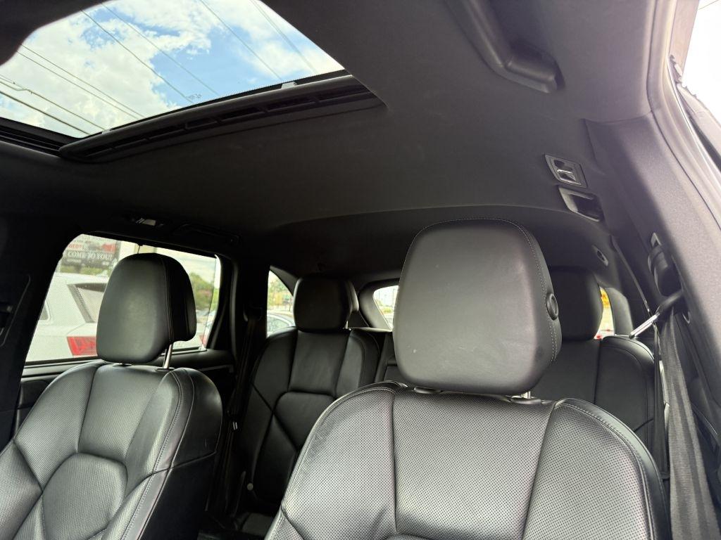 Porsche Cayenne Base 2014