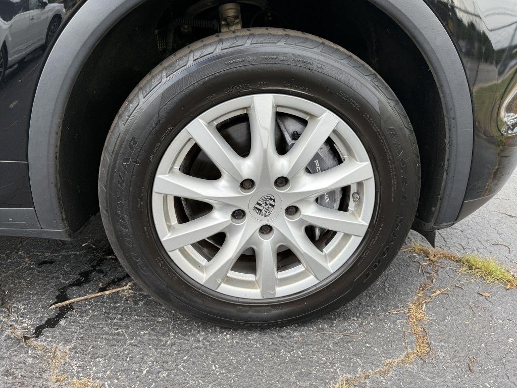 Porsche Cayenne Base 2014