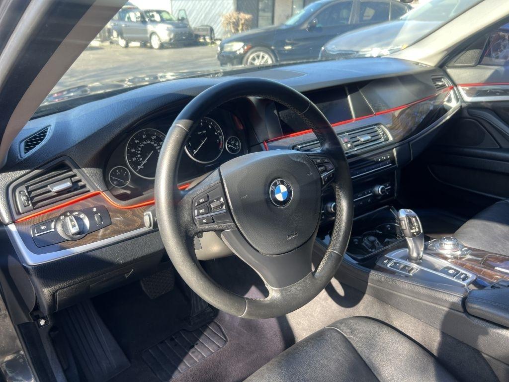 BMW 5-Series 535i 2013
