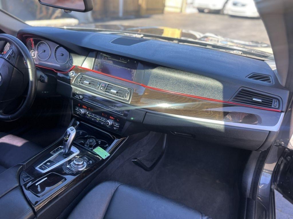 BMW 5-Series 535i 2013