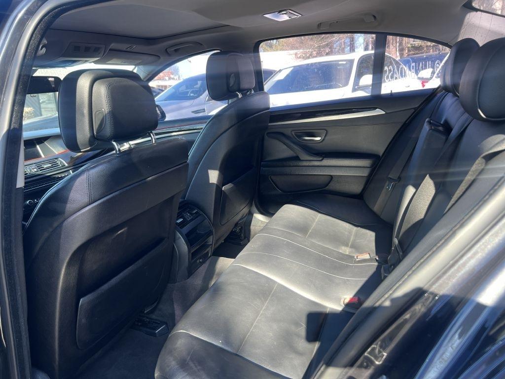 BMW 5-Series 535i 2013