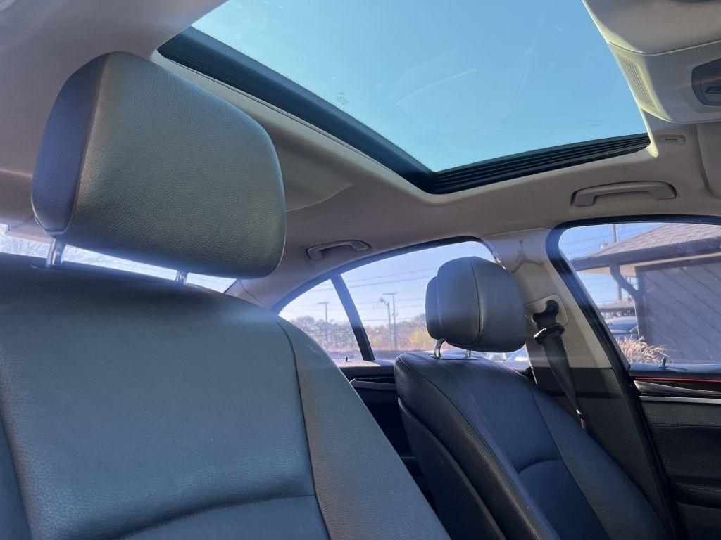 BMW 5-Series 535i 2013