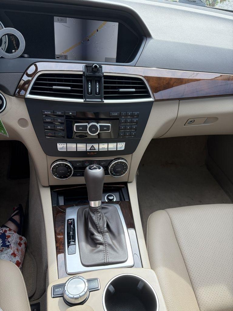 Mercedes-Benz C-Class C300 4MATIC Sport Sedan 2013