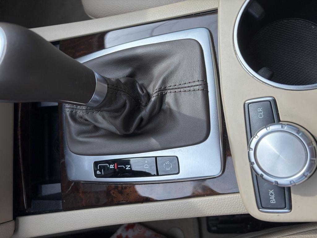 Mercedes-Benz C-Class C300 4MATIC Sport Sedan 2013