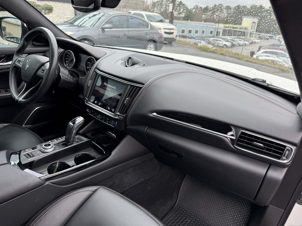 Maserati Levante Modena 2022