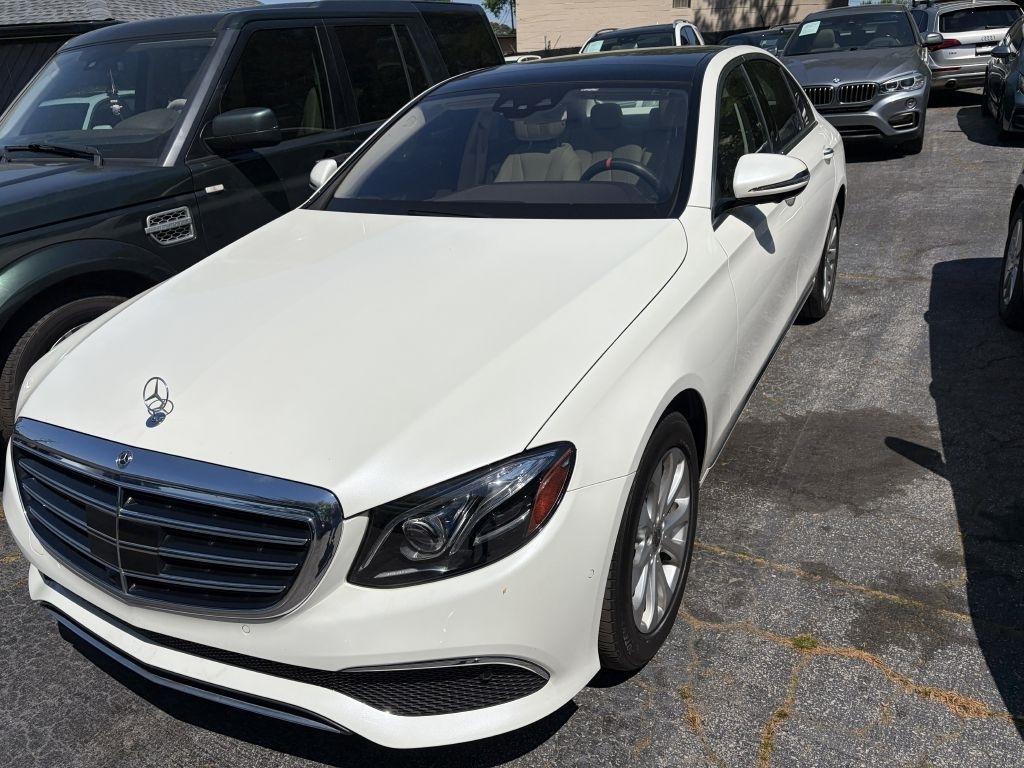 Mercedes-Benz E-Class E300 Luxury Sedan 2019