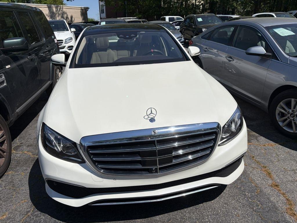 Mercedes-Benz E-Class E300 Luxury Sedan 2019
