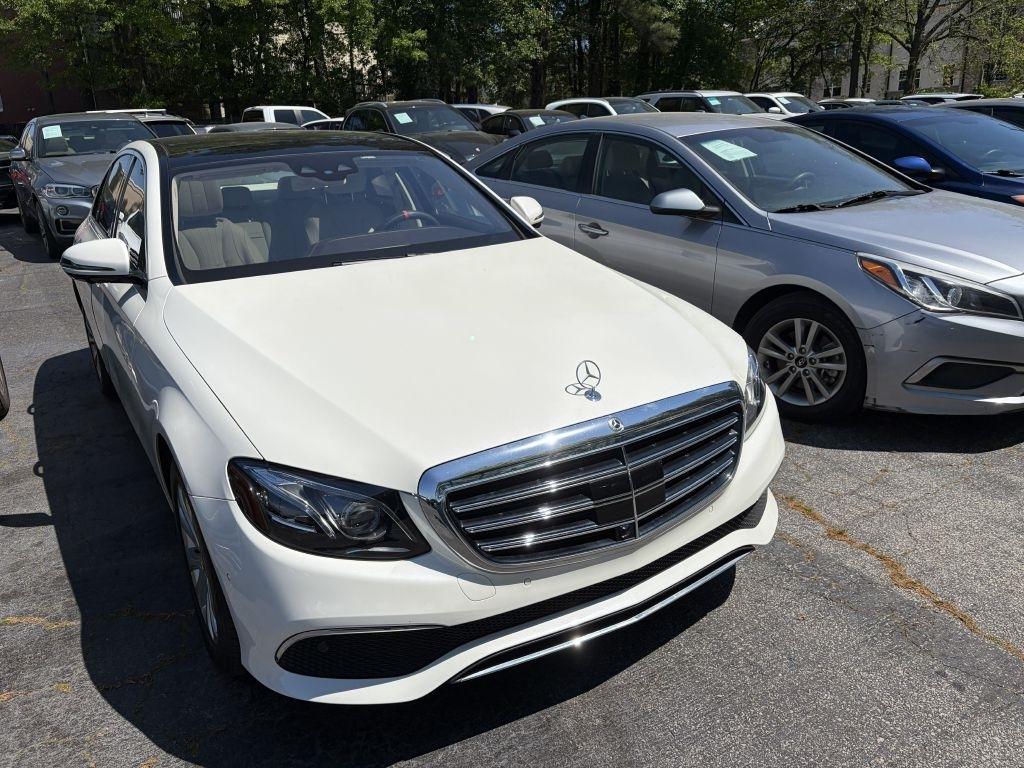 Mercedes-Benz E-Class E300 Luxury Sedan 2019