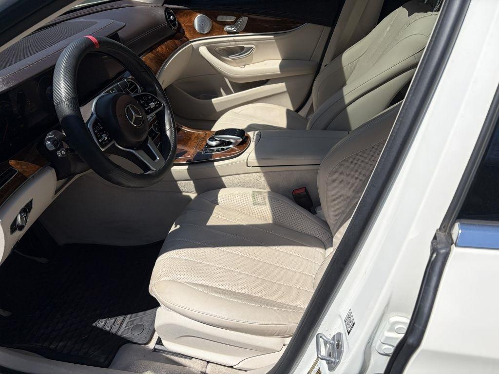 Mercedes-Benz E-Class E300 Luxury Sedan 2019