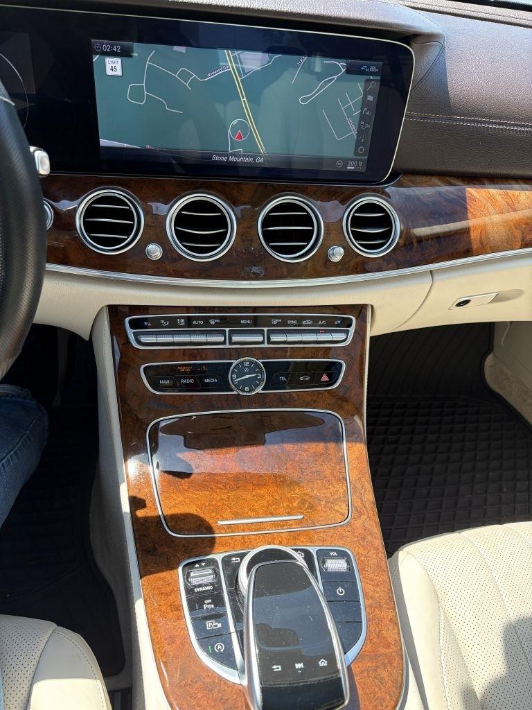 Mercedes-Benz E-Class E300 Luxury Sedan 2019
