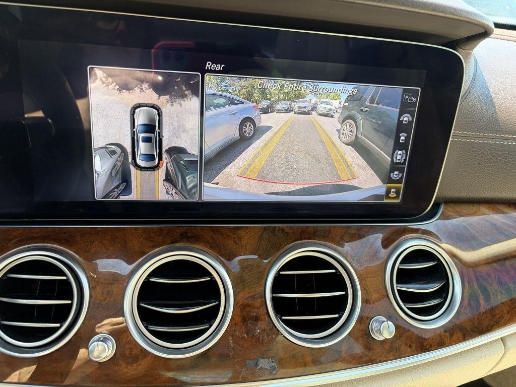 Mercedes-Benz E-Class E300 Luxury Sedan 2019