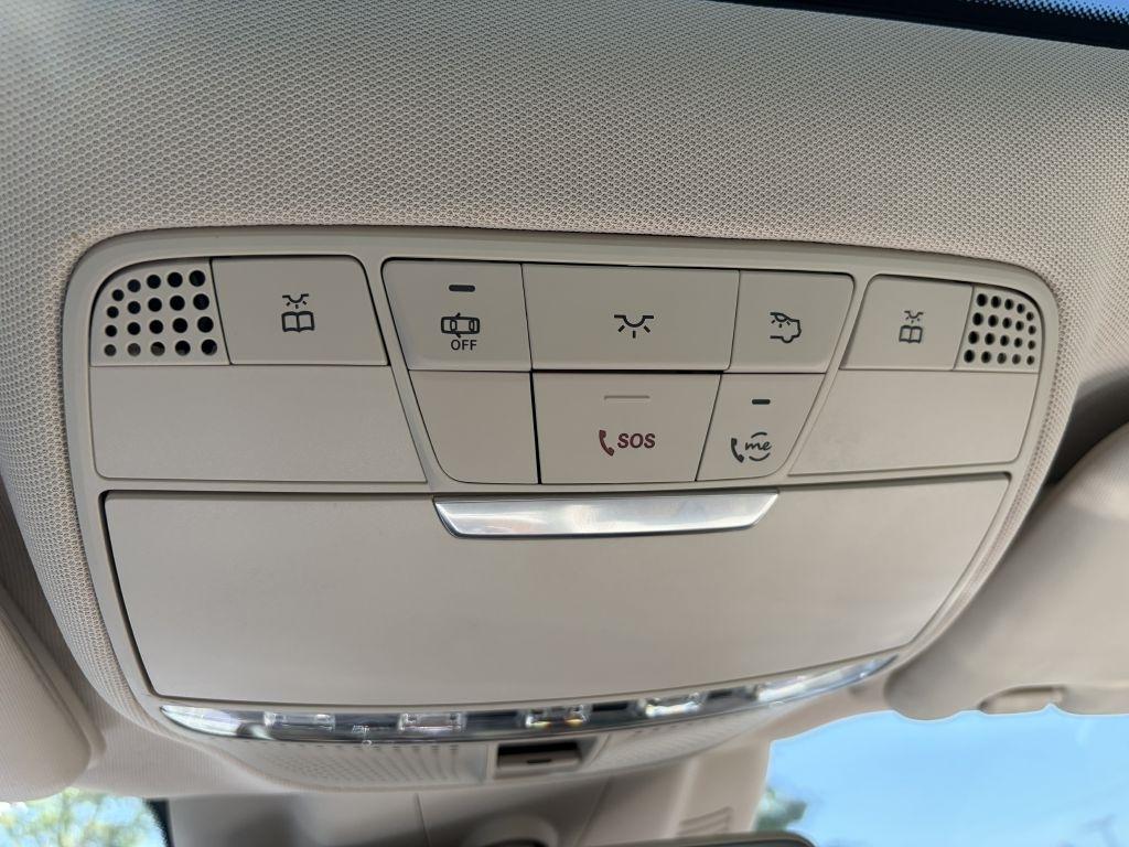 Mercedes-Benz E-Class E300 Luxury Sedan 2019