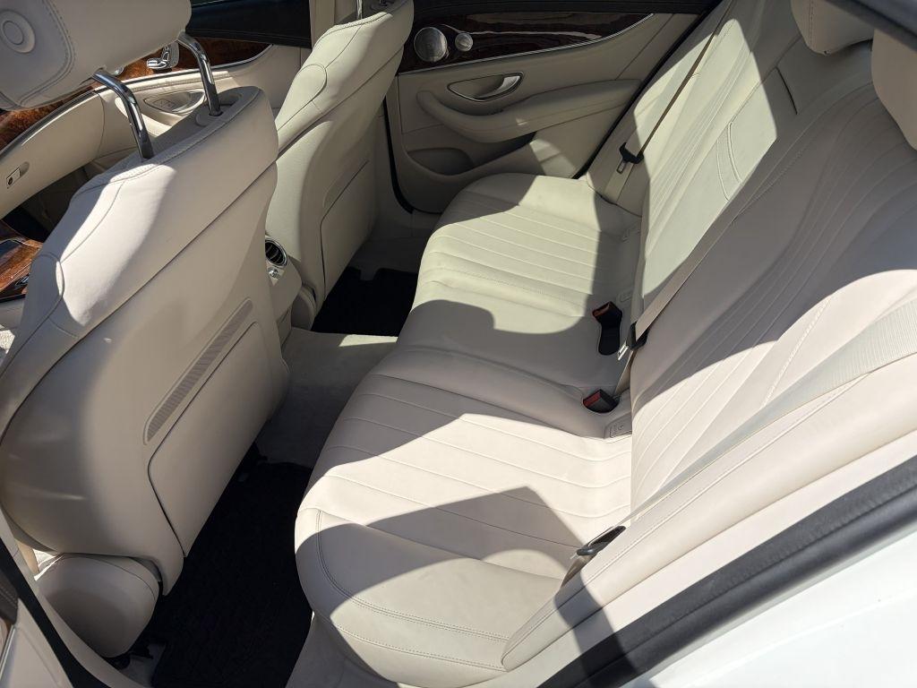 Mercedes-Benz E-Class E300 Luxury Sedan 2019