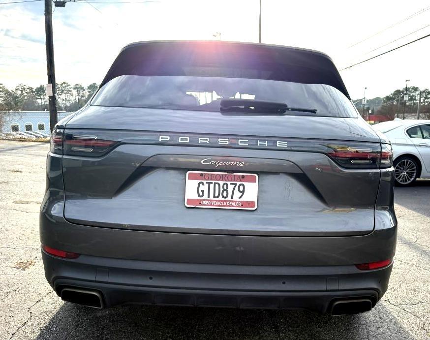 Porsche Cayenne Base 2020