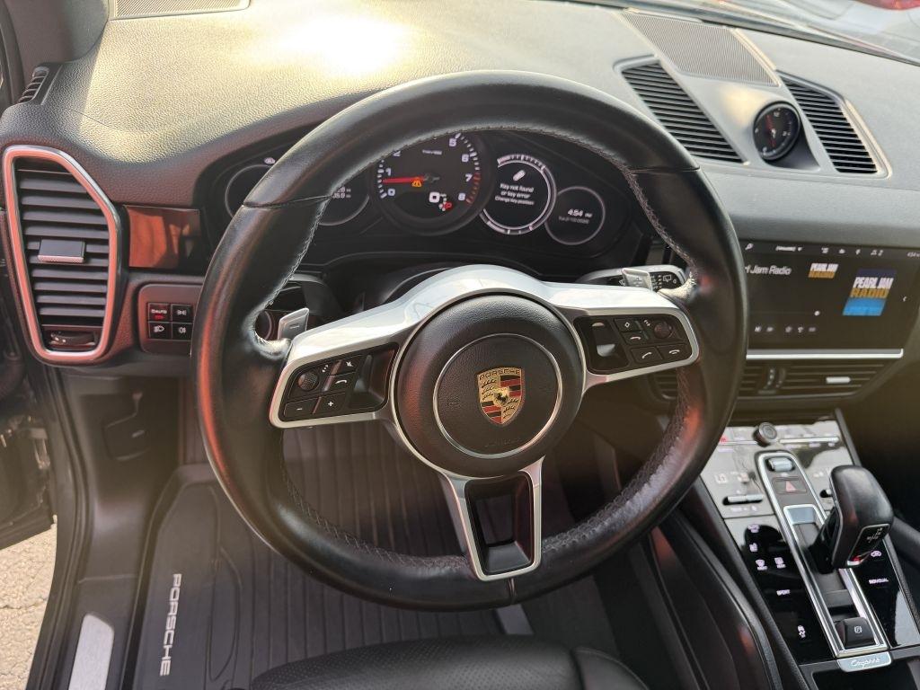 Porsche Cayenne Base 2020