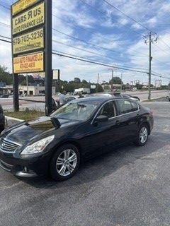 Infiniti G37  2013